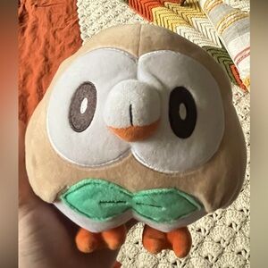 Pokemon licensed rowlet plush
